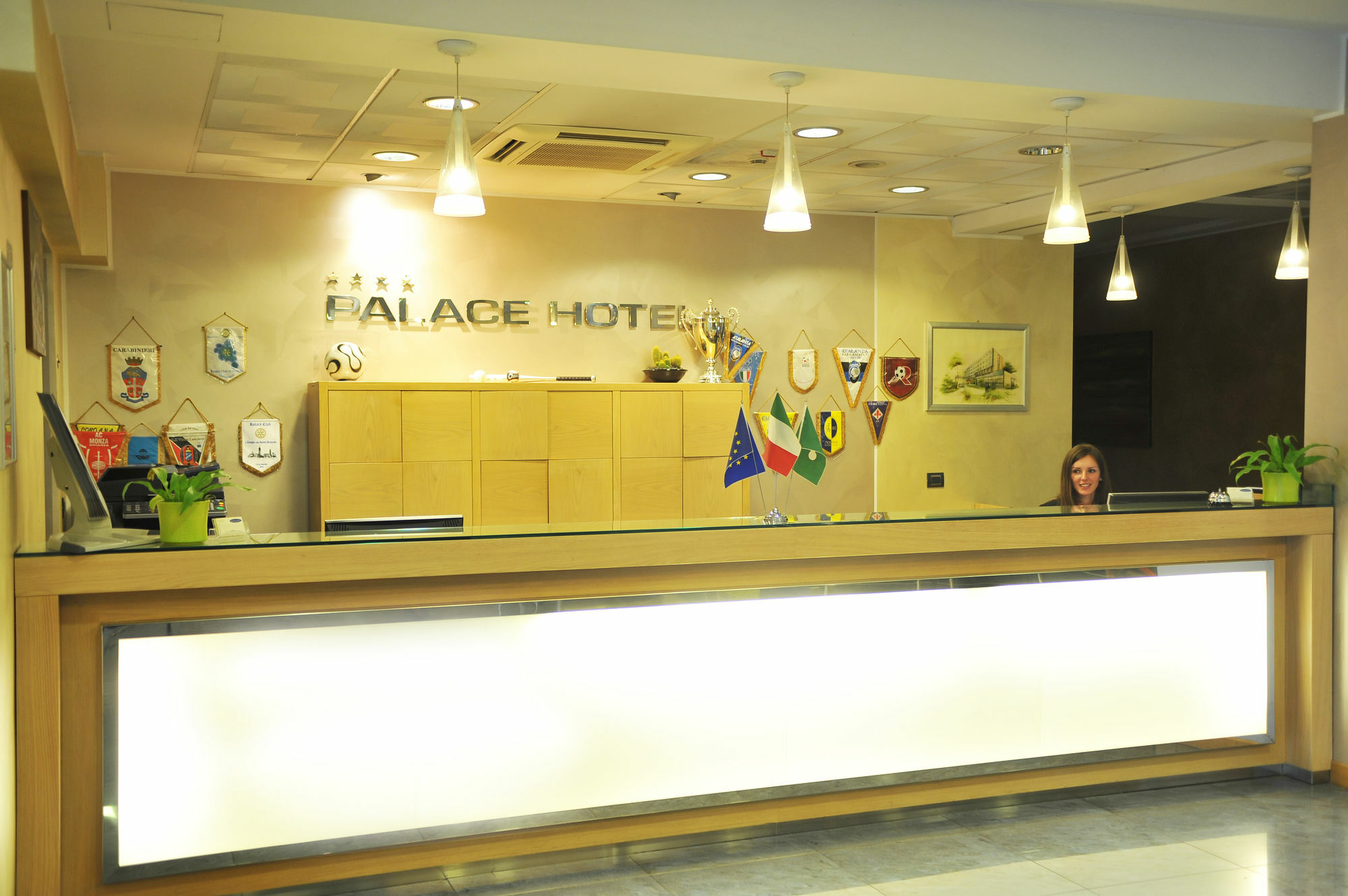 Palace Hotel Zingonia Verdellino Exterior foto